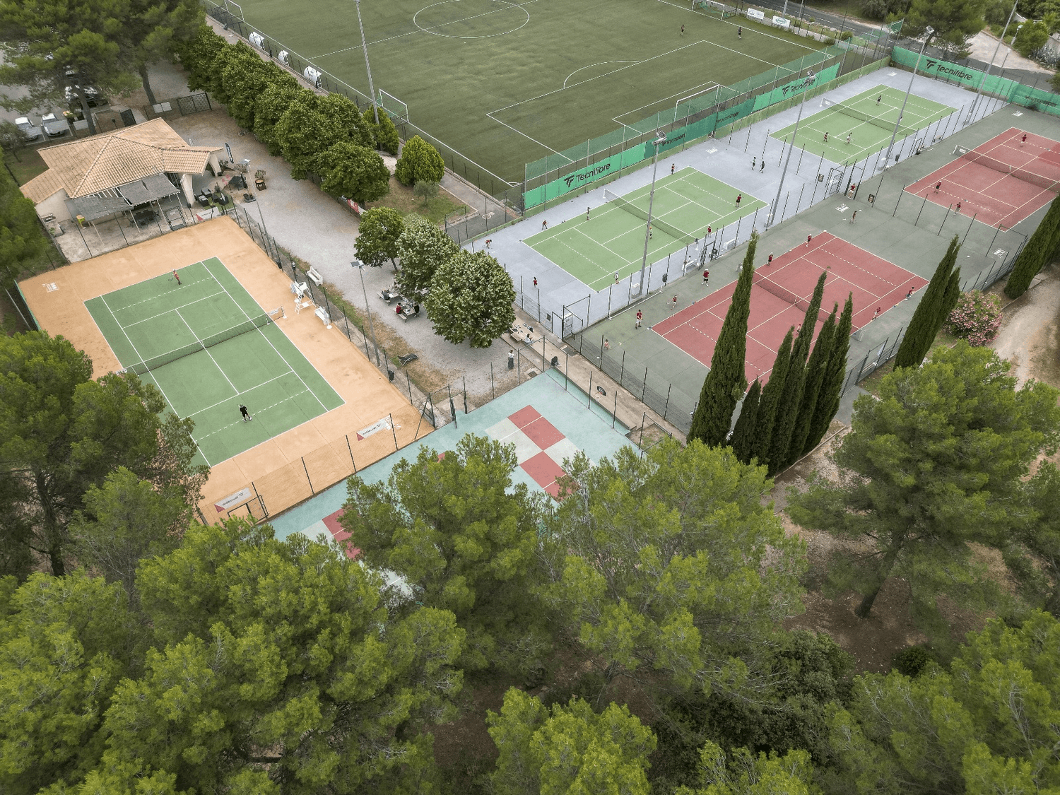 Le club-house du Tennis Club de Jacou